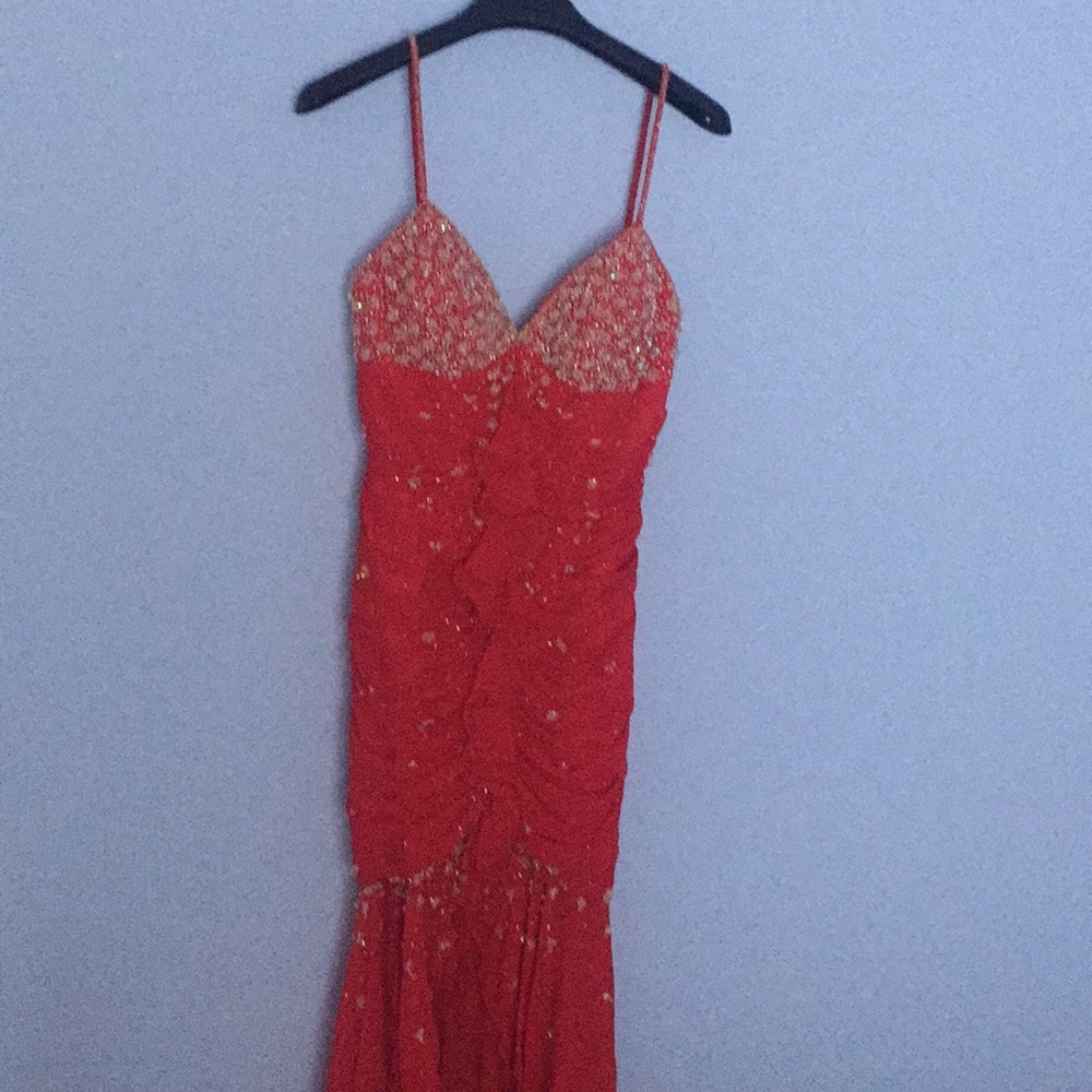 Size 6 Red Xtreme Gown
